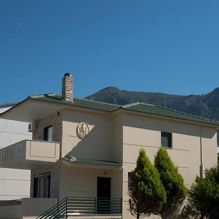 Grand Bleu Semesterbostad Diakopto