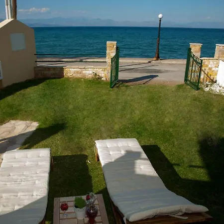 Holiday home Grand Bleu Diakopto